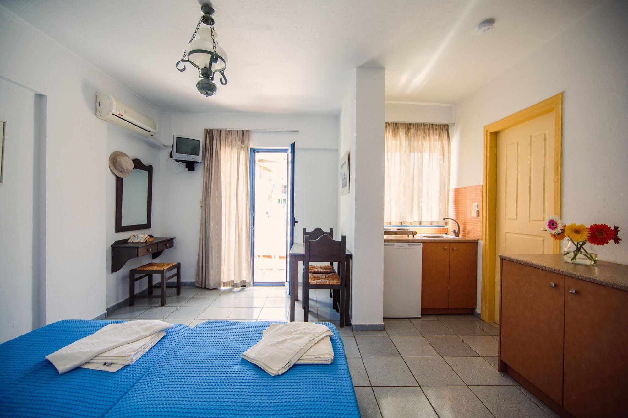 Iliana Apartments Georgioupoli Ngoại thất bức ảnh